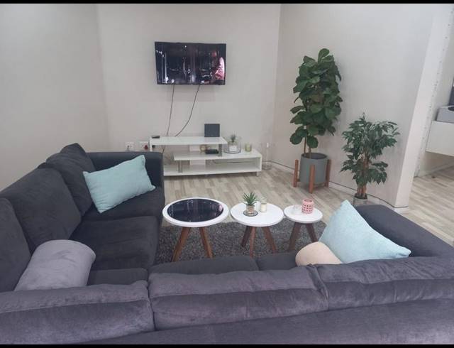 2 BEDROOM PROPERTY TO RENT IN ESSENWOOD